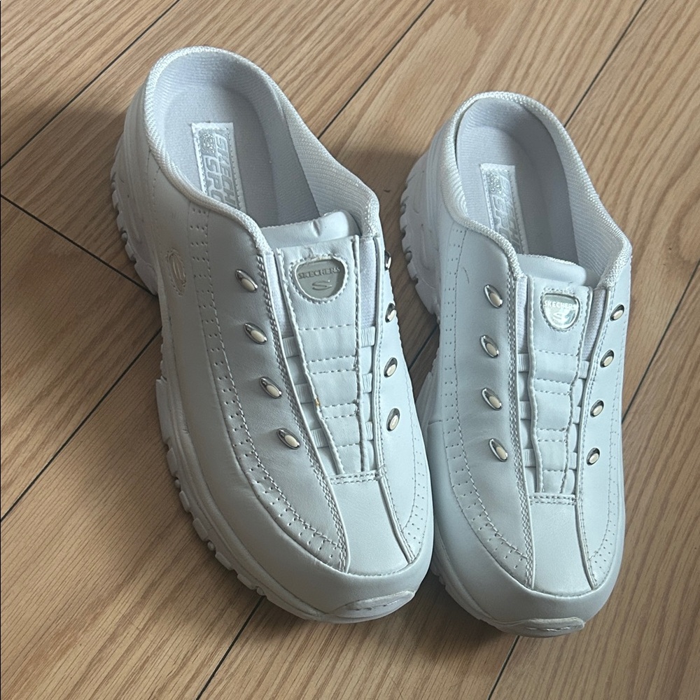 Skechers White Casual Slip-Ons